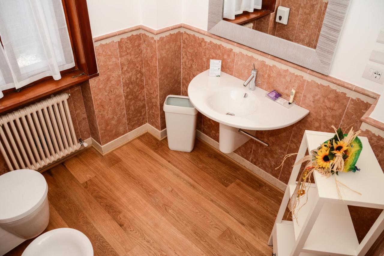 Villa Torbole Torbole Sul Garda Екстер'єр фото